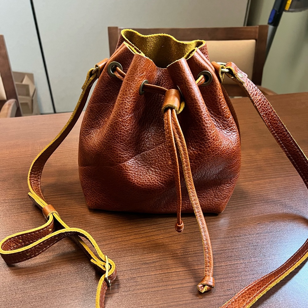 Portland Leather Small Bucket Bag in Sienna